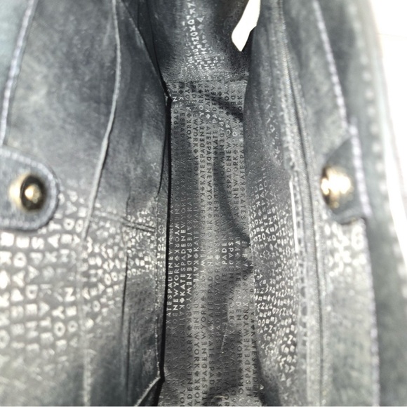 Kate Spade Elegant Black and White Handbag - Picture 6 of 8